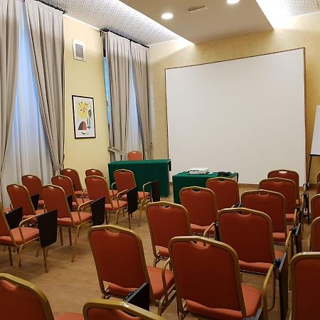 Hotel Villa Rosa Ρώμη Εξωτερικό φωτογραφία