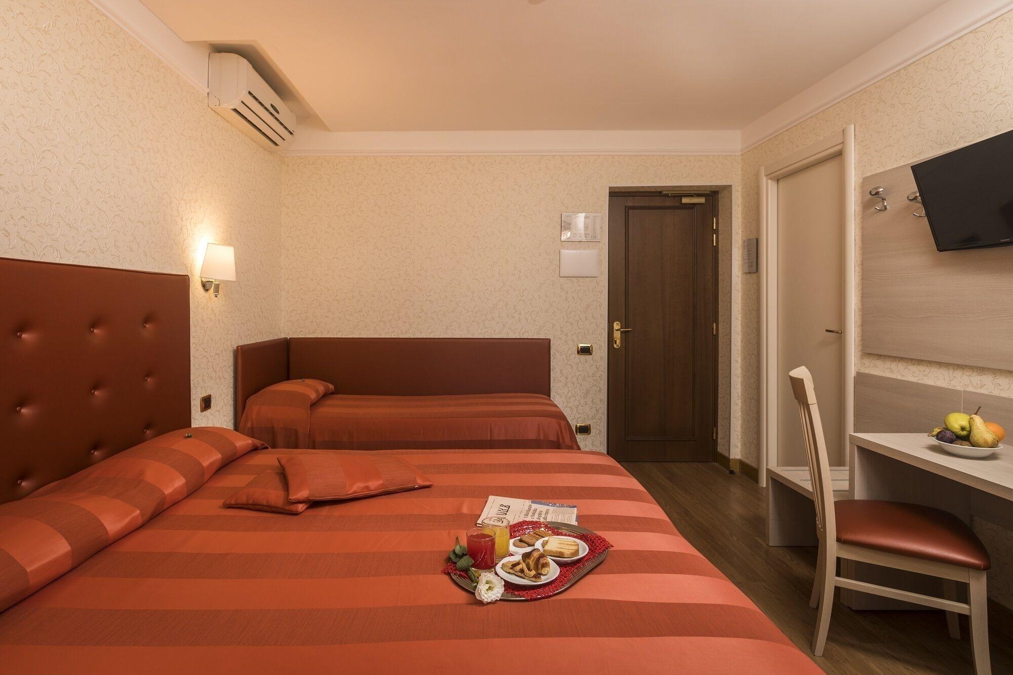 Hotel Villa Rosa Ρώμη Εξωτερικό φωτογραφία