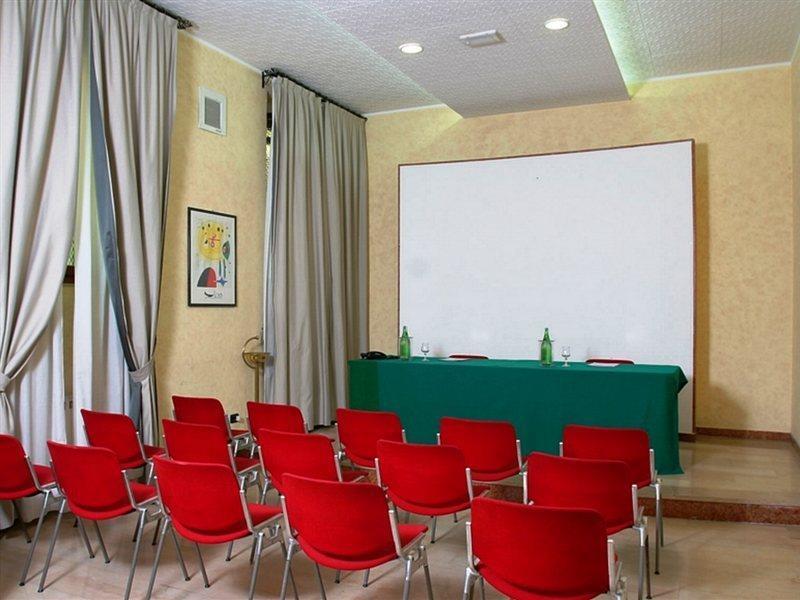 Hotel Villa Rosa Ρώμη Ανέσεις φωτογραφία