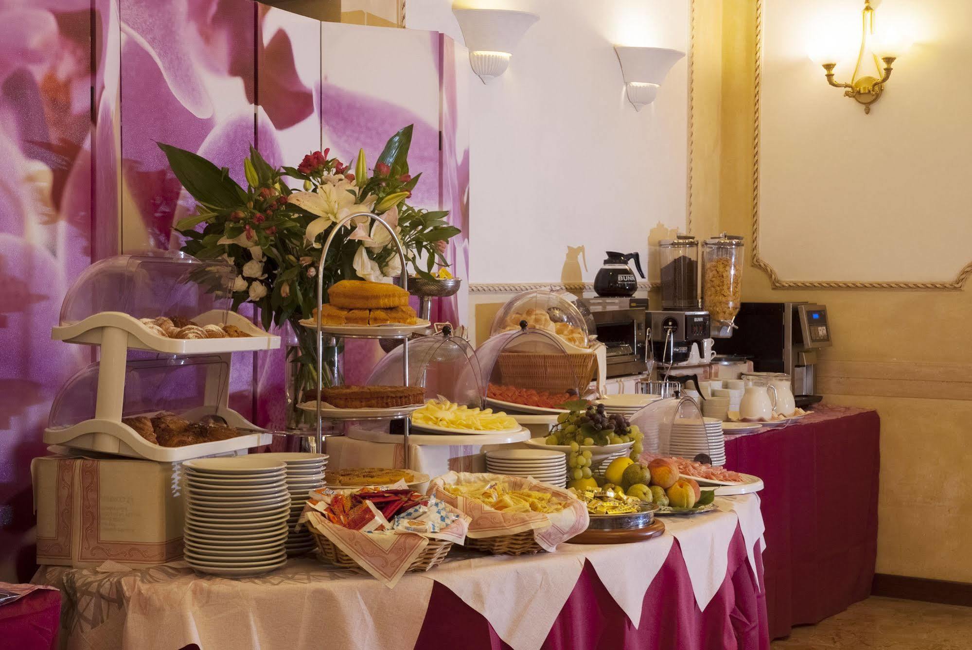 Hotel Villa Rosa Ρώμη Εξωτερικό φωτογραφία