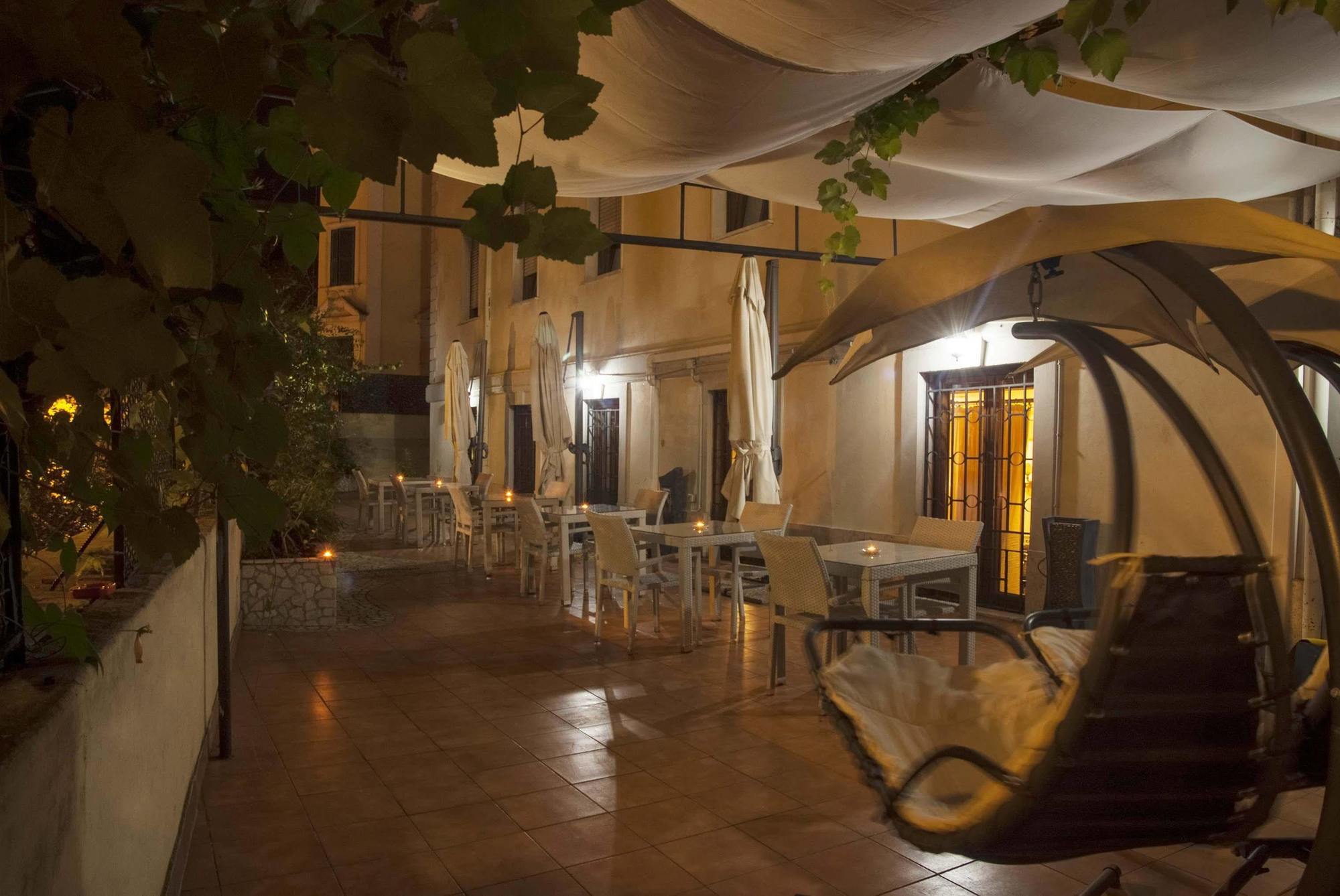 Hotel Villa Rosa Ρώμη Εξωτερικό φωτογραφία