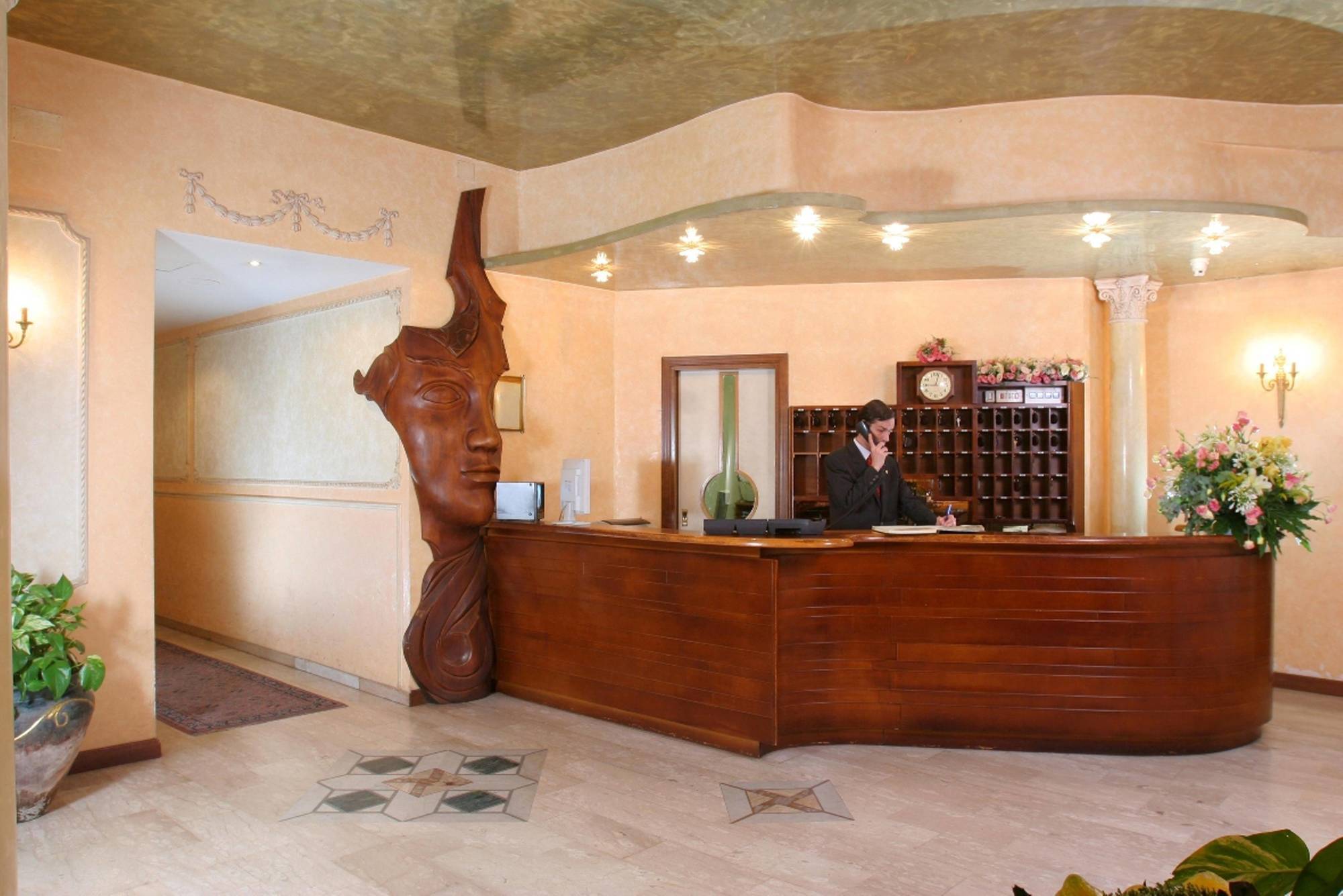 Hotel Villa Rosa Ρώμη Εξωτερικό φωτογραφία