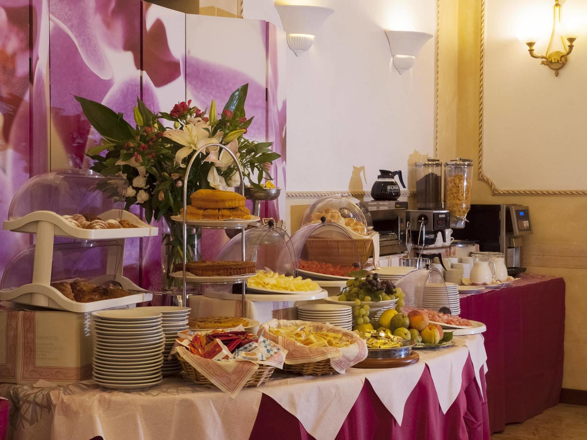 Hotel Villa Rosa Ρώμη Εξωτερικό φωτογραφία
